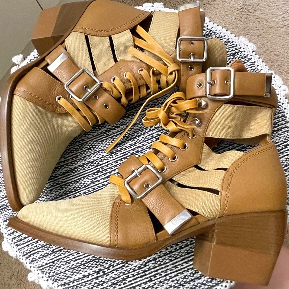 CHLOE Rylee Canvas Tan Ankle Boots